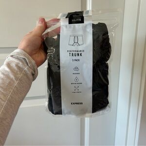 NWT express performance trunk xxl 43-47 3 pack